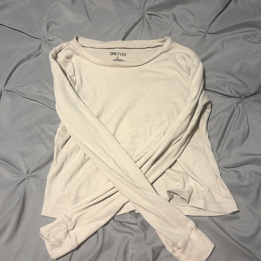 LONG sleeve top